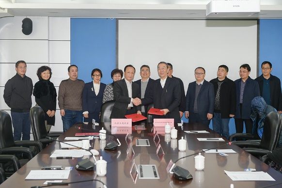 公司與北京交通大學舉行戰略合作協議簽約暨捐贈儀式(圖1)